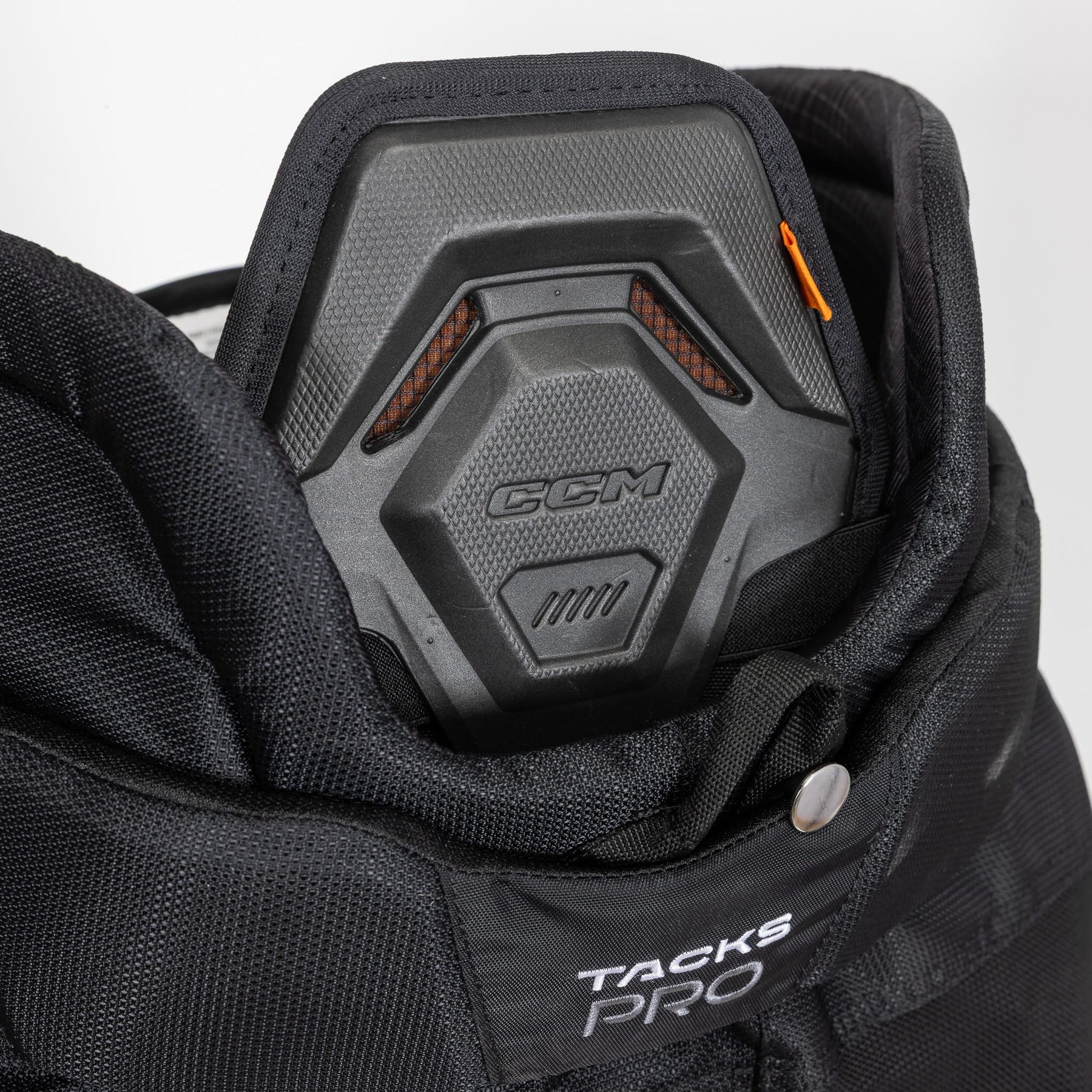Хоккейные шорты CCM Tacks Pro SR — изображение 7